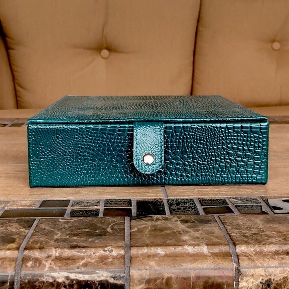 Teal Snakeskin Faux Leather Jewelry Box